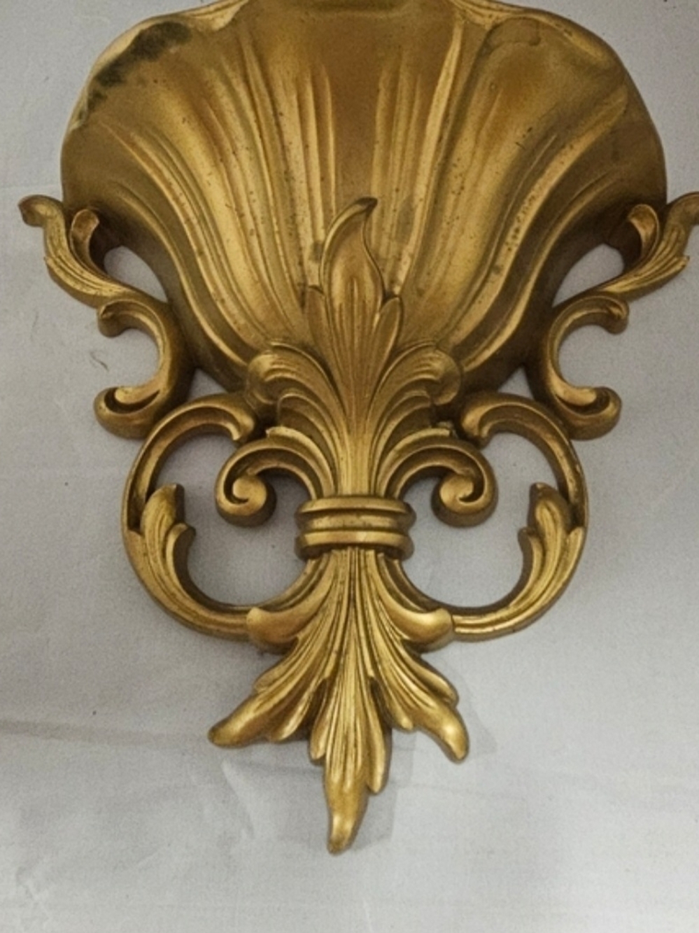 Vintage 1962 HOMCO Gold Wall Pocket Planter Dart 4446 Hollywood Regency